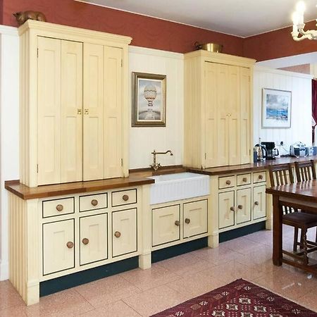 Toftcombs Mansion House Villa Biggar Bagian luar foto