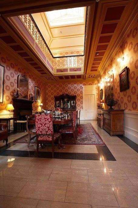 Toftcombs Mansion House Villa Biggar Bagian luar foto